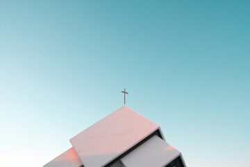 Photo How Much Electricity Does A Church in the UK Consume Per Month?